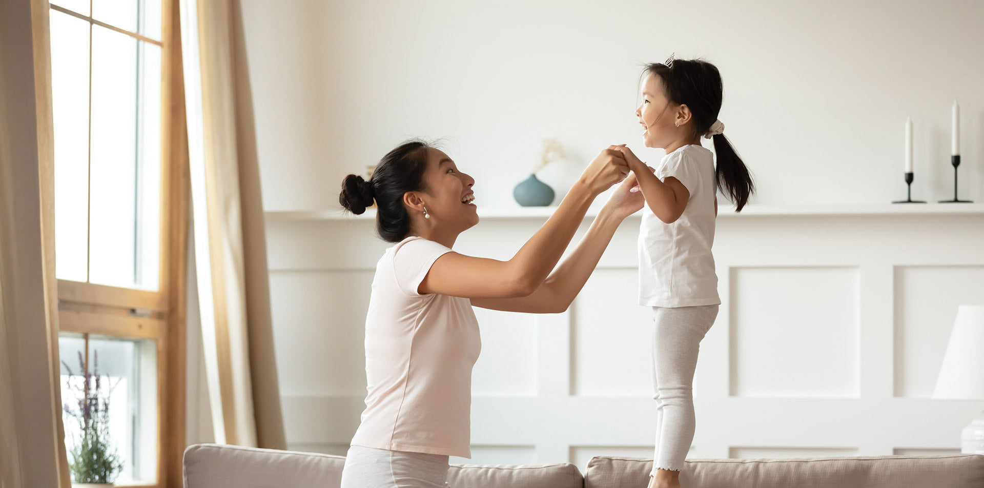 Four Ways to Know a Sofa Will Fit Your Active Lifestyle