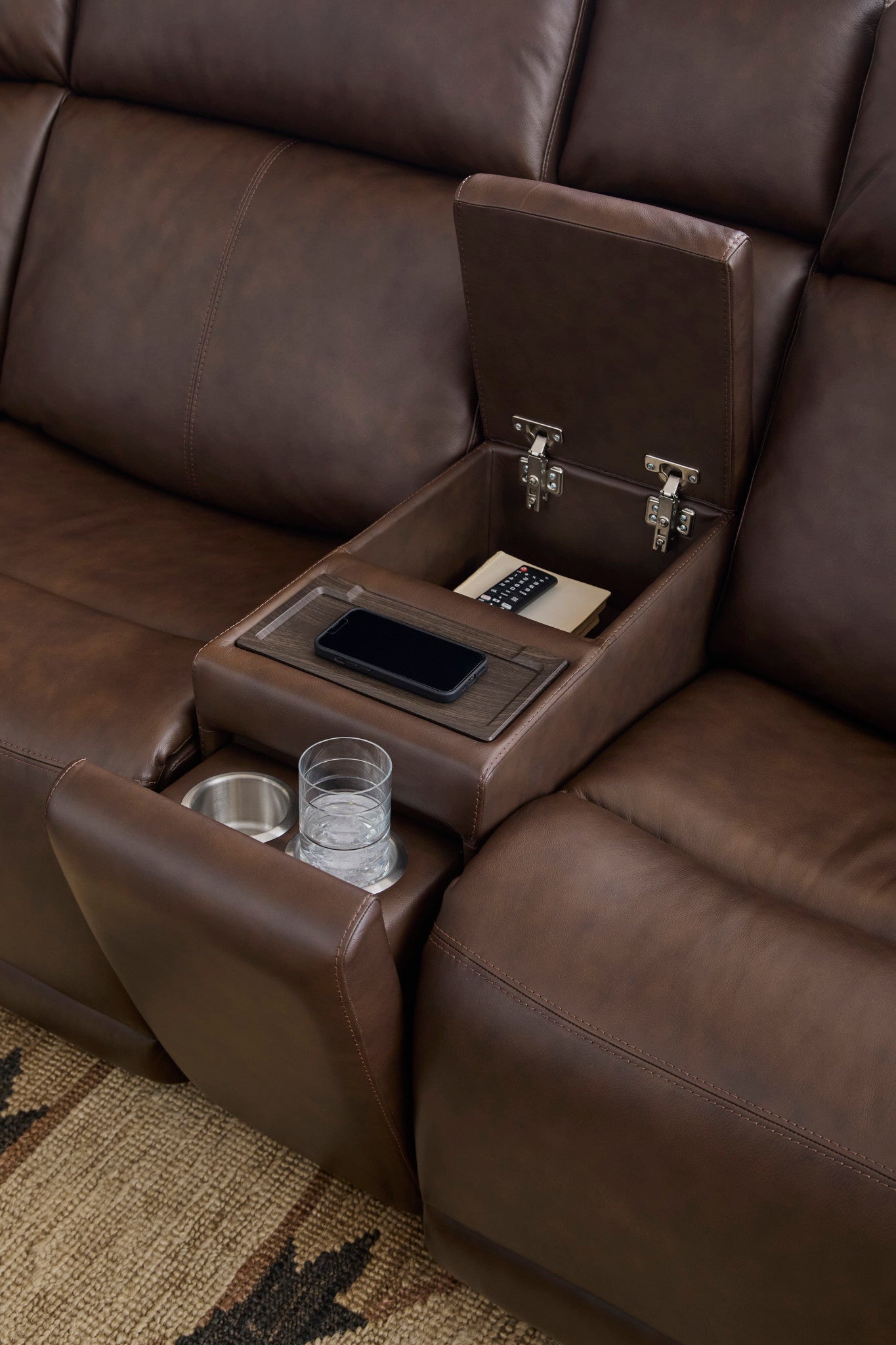 Alister Dealer Direct Exclusive