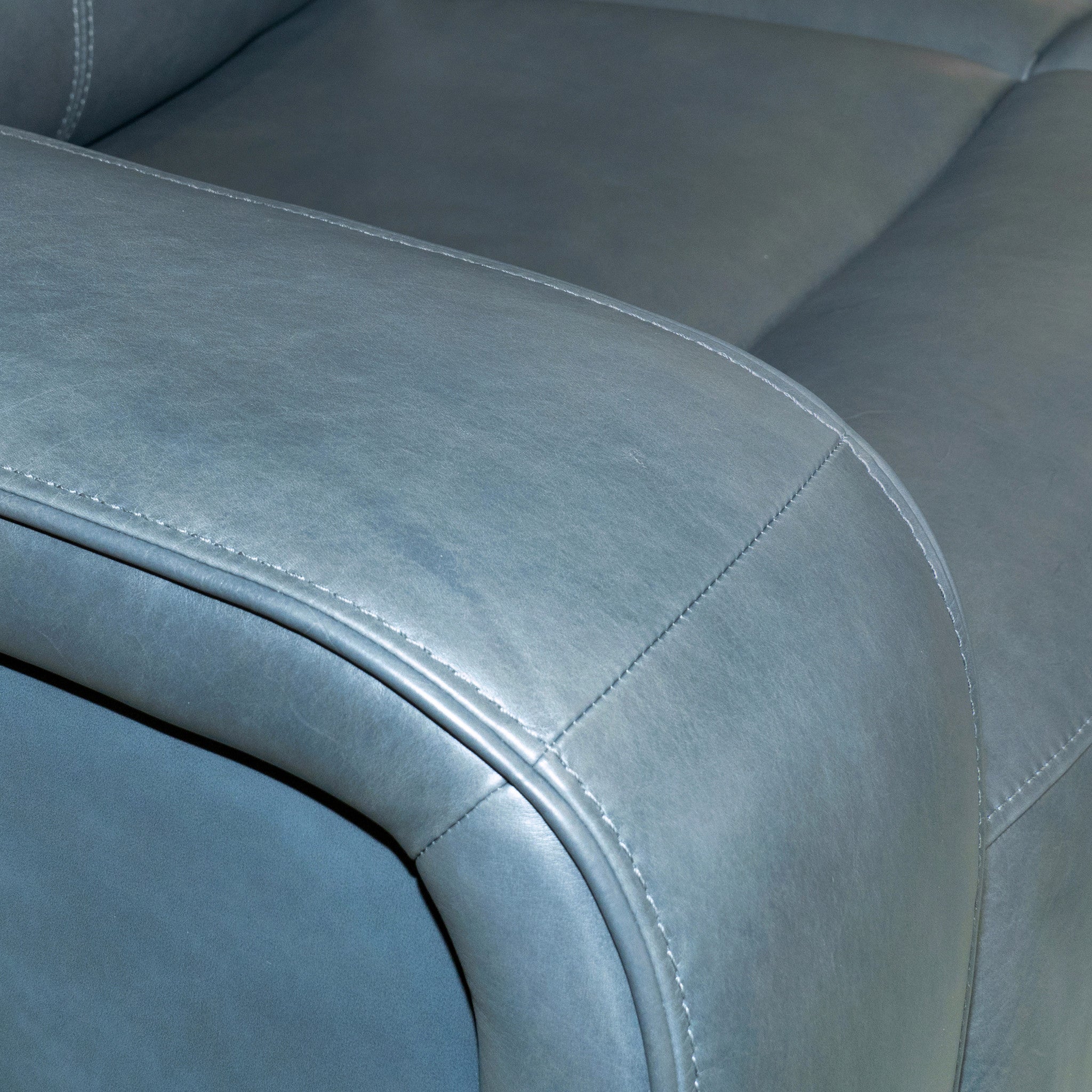 Oasis Leather Power Reclining Sofa with Power Headrests, Lumbar, Heat & Massage