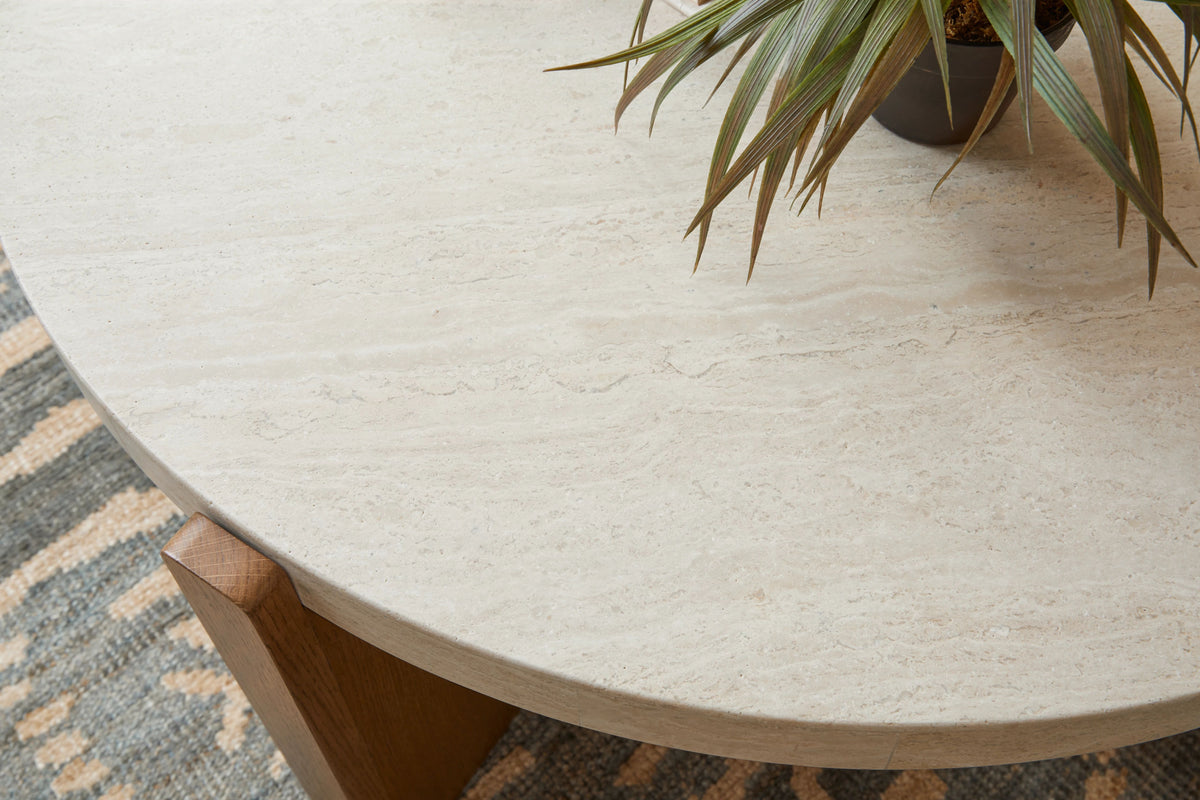 Detailed surface of a Flexsteel coffee table