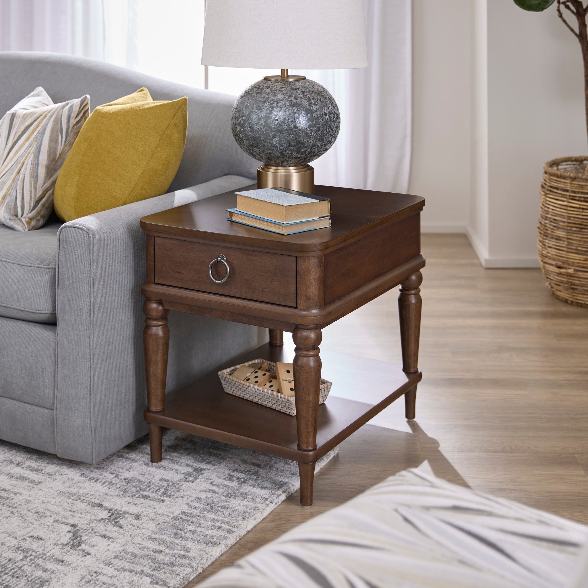 Bellevue End Table
