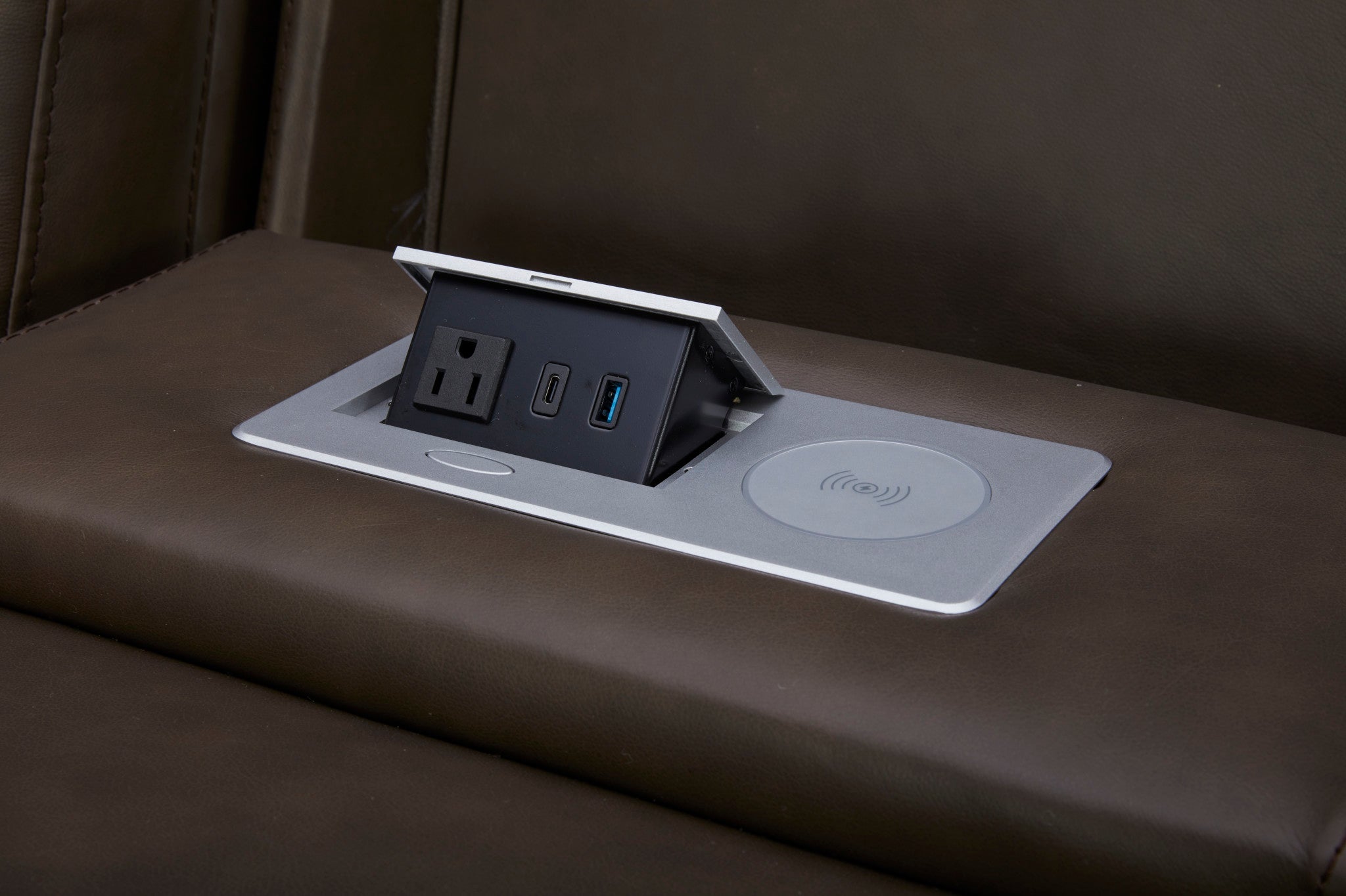 Kinsey Living Spaces Exclusive