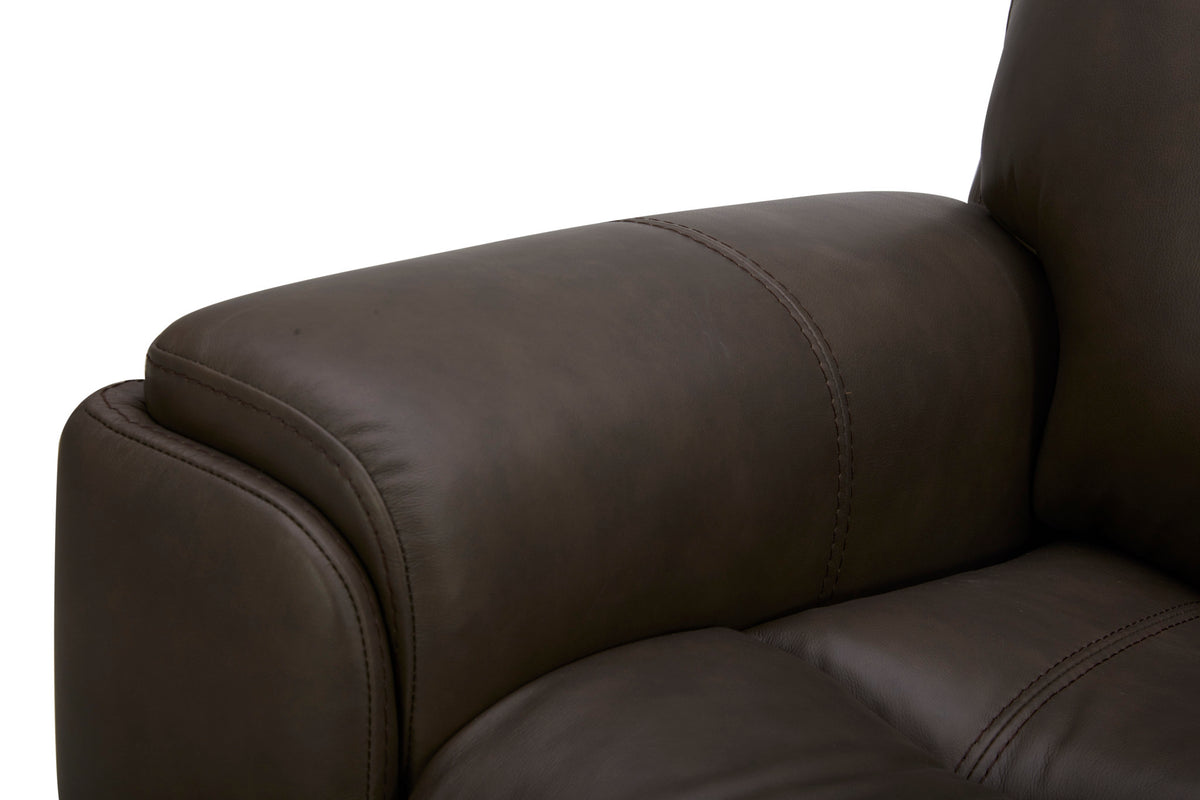 Kinsey Living Spaces Exclusive