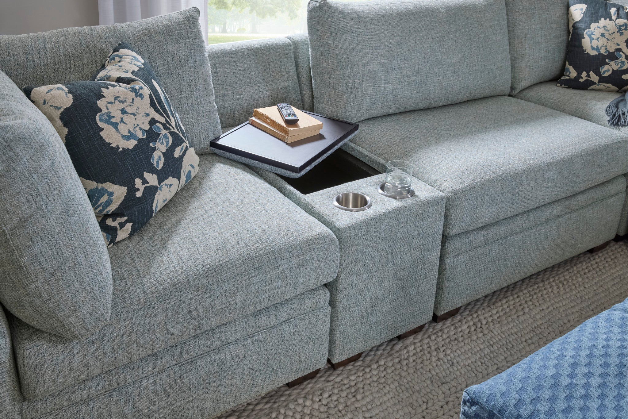 Evelyn Fabric Sectional