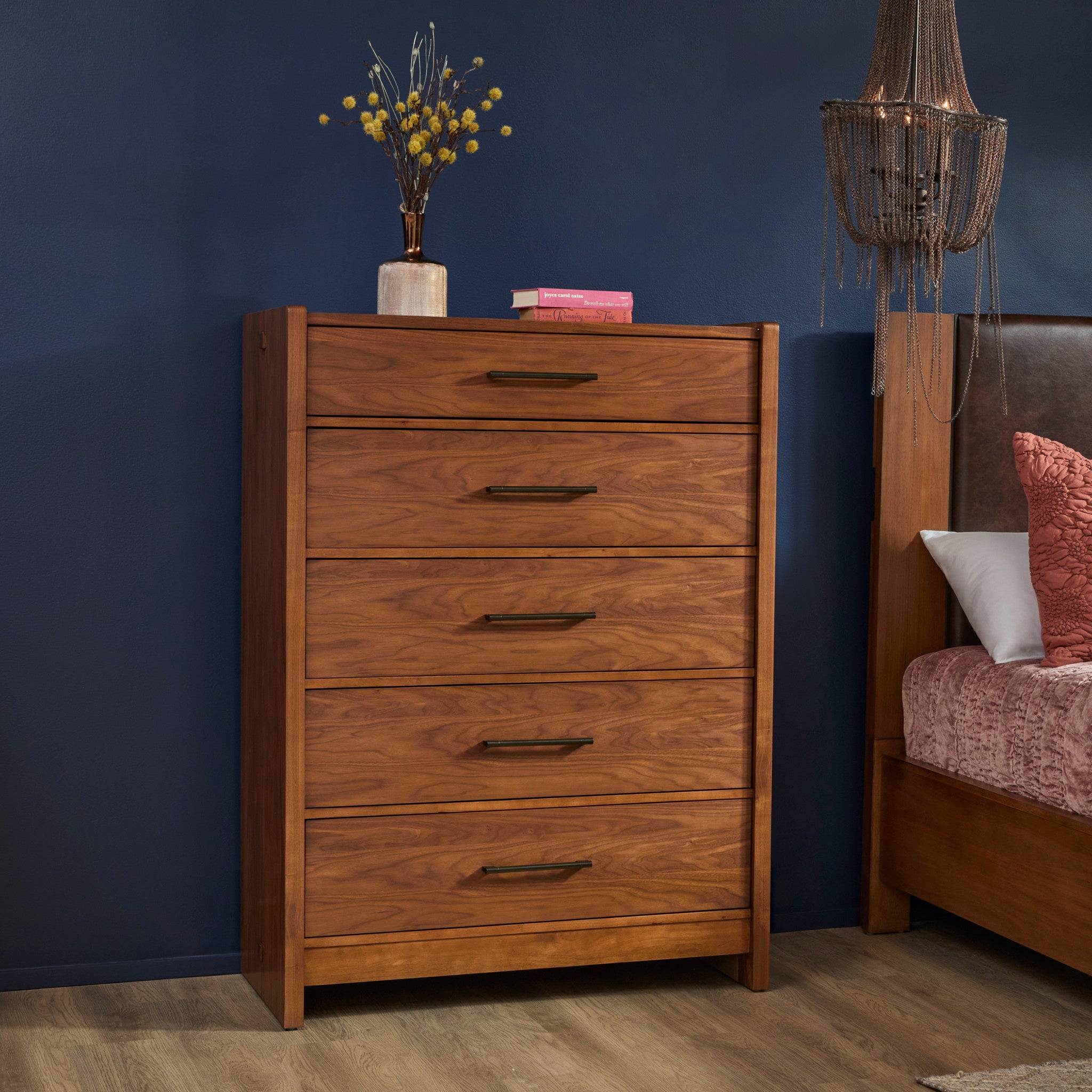 Lincoln Drawer Chest