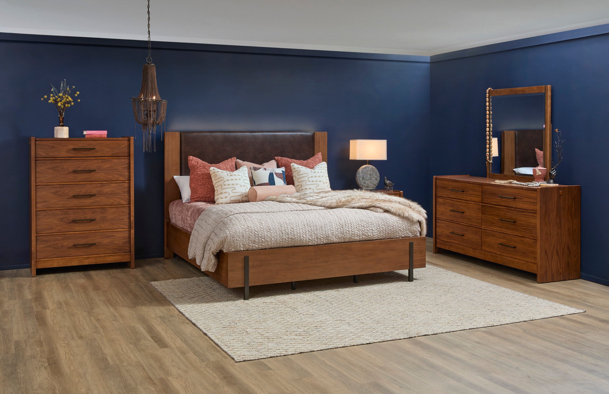 Lincoln Drawer Chest