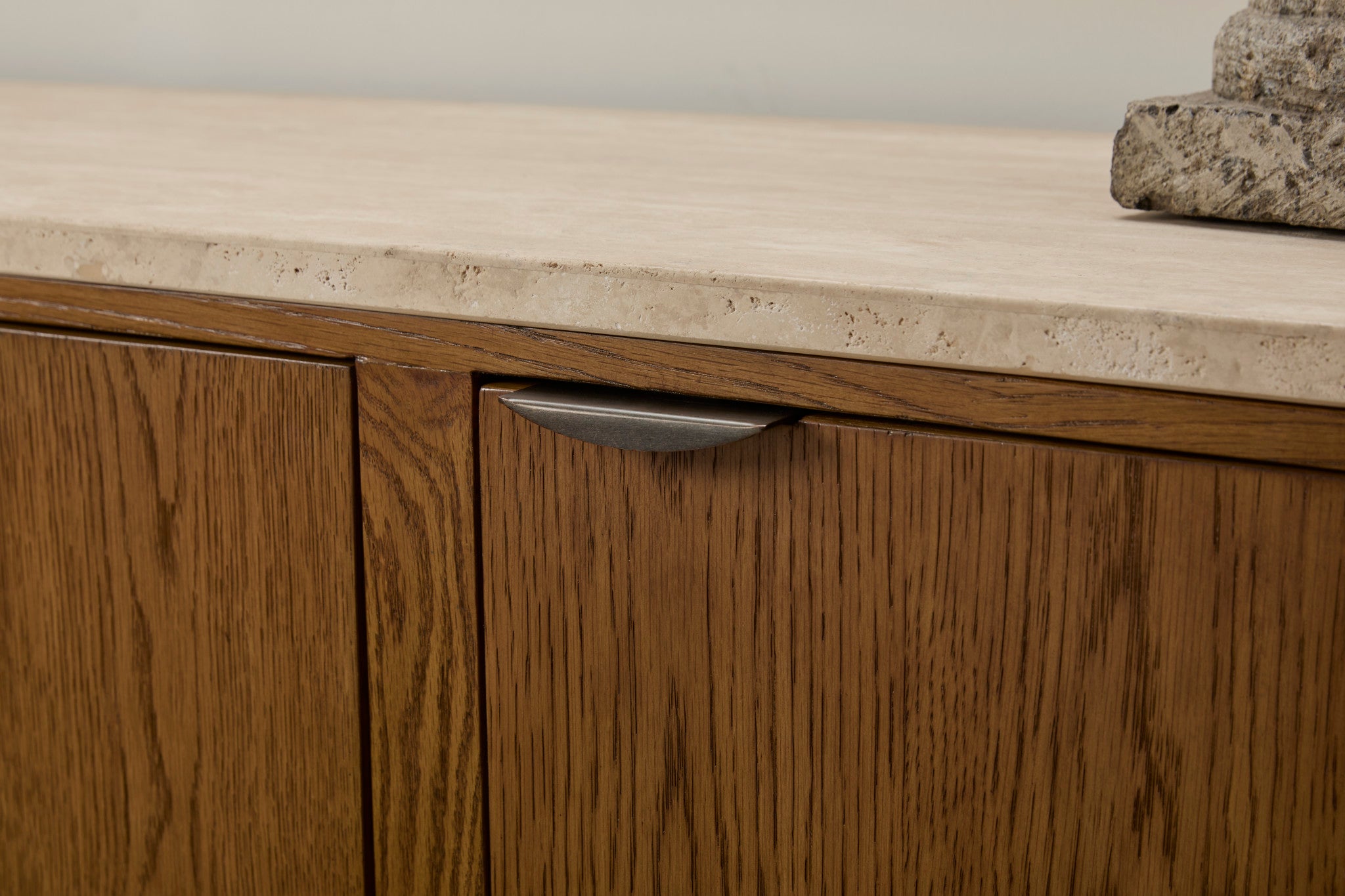 Eclipse Entertainment Base - Light