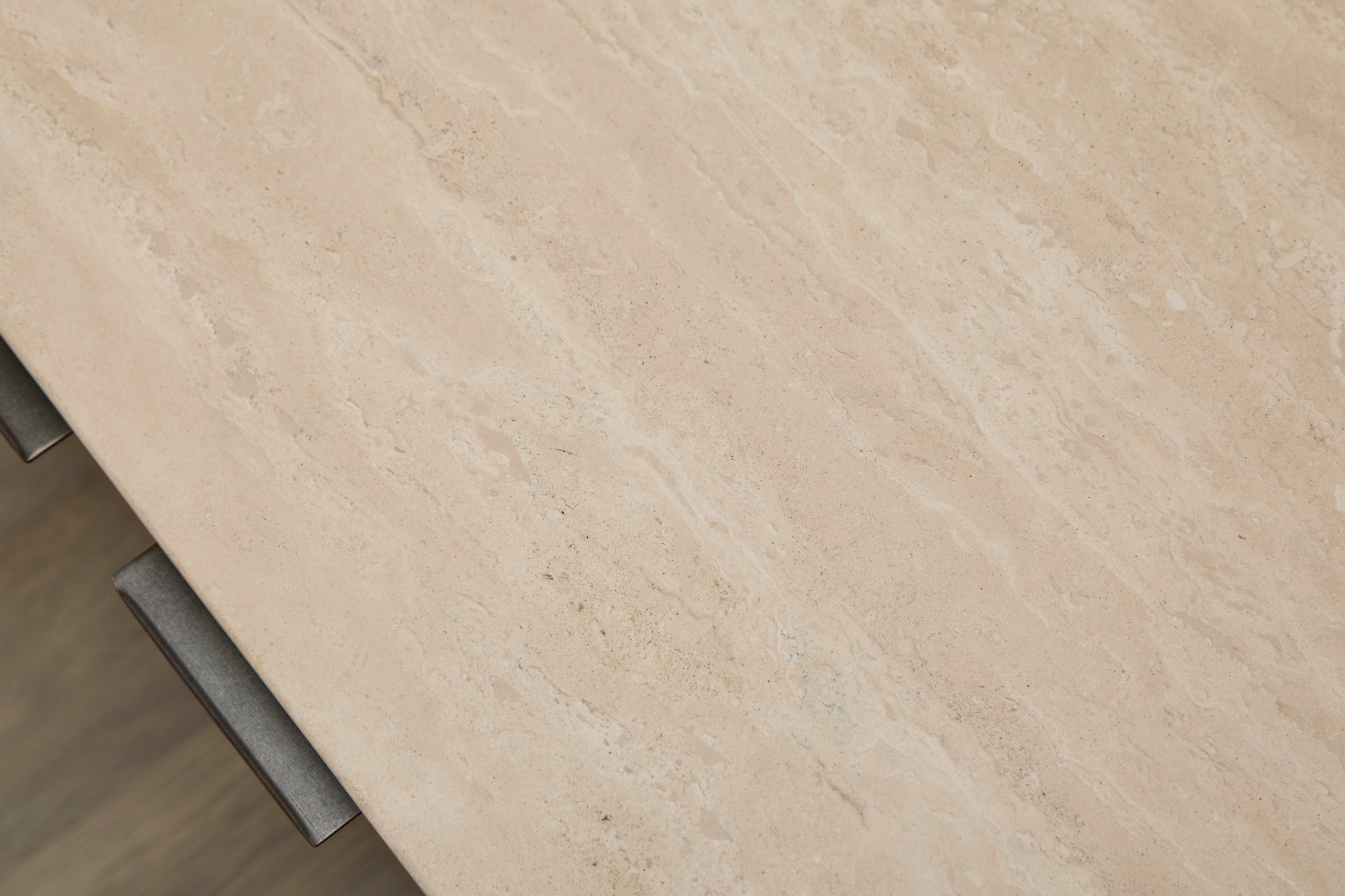 Eclipse Entertainment Base - Light